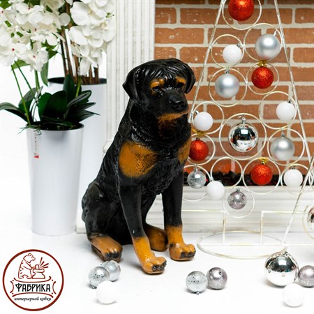 Ротвейлер интерьерная фигура