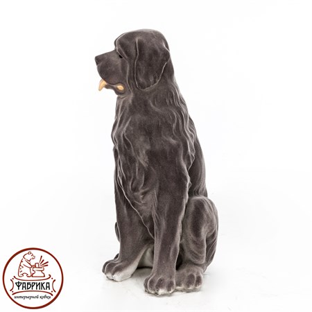 Бархатная фигура собаки 