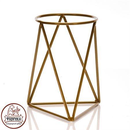 Кованая подставка для цветов