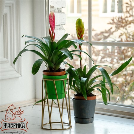 подставка на подоконник