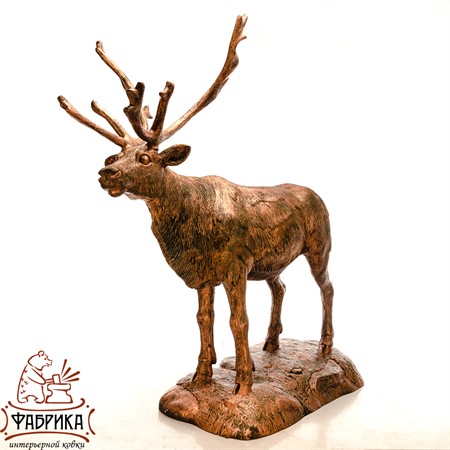 Интерьерная фигура олень
