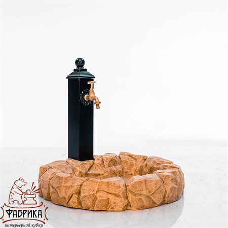 Садовая колонка для воды
