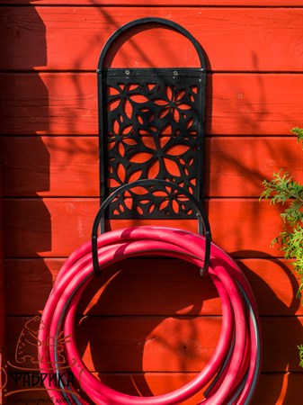 Настенный кронштейн для шланга