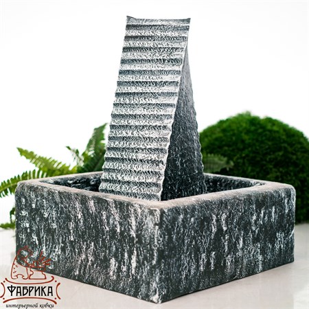 Фонтан для сада из стеклопластика U09209 высота 62 см - фото 31394